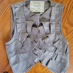 Cantonnier Gray Ruffled Vest